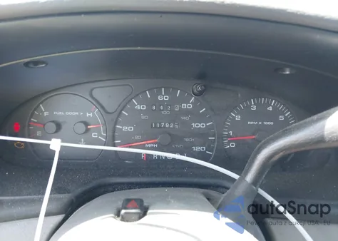 2002 Mercury Sable Gs from USA, damaged, VIN 1MEFM50U82G603463